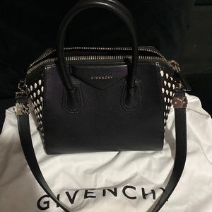 Givenchy Black Sugar Goatskin Woven Leather Small Antigona Bag